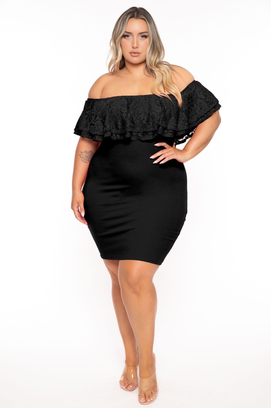 Little Black Styles Curvy Sense | Plus Size Rosalinda Frill Lace Dress Black