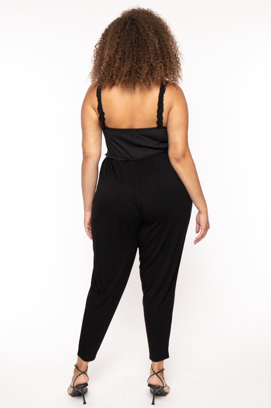 Little Black Styles Curvy Sense | Plus Size Chelly Smocked Jumpsuit Black