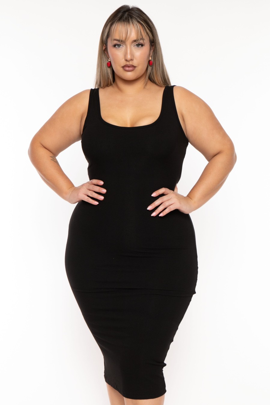 Little Black Styles XIAMEN HEXIN INTERNATIONAL | Plus Size Elianna Shapeware Dress - Black