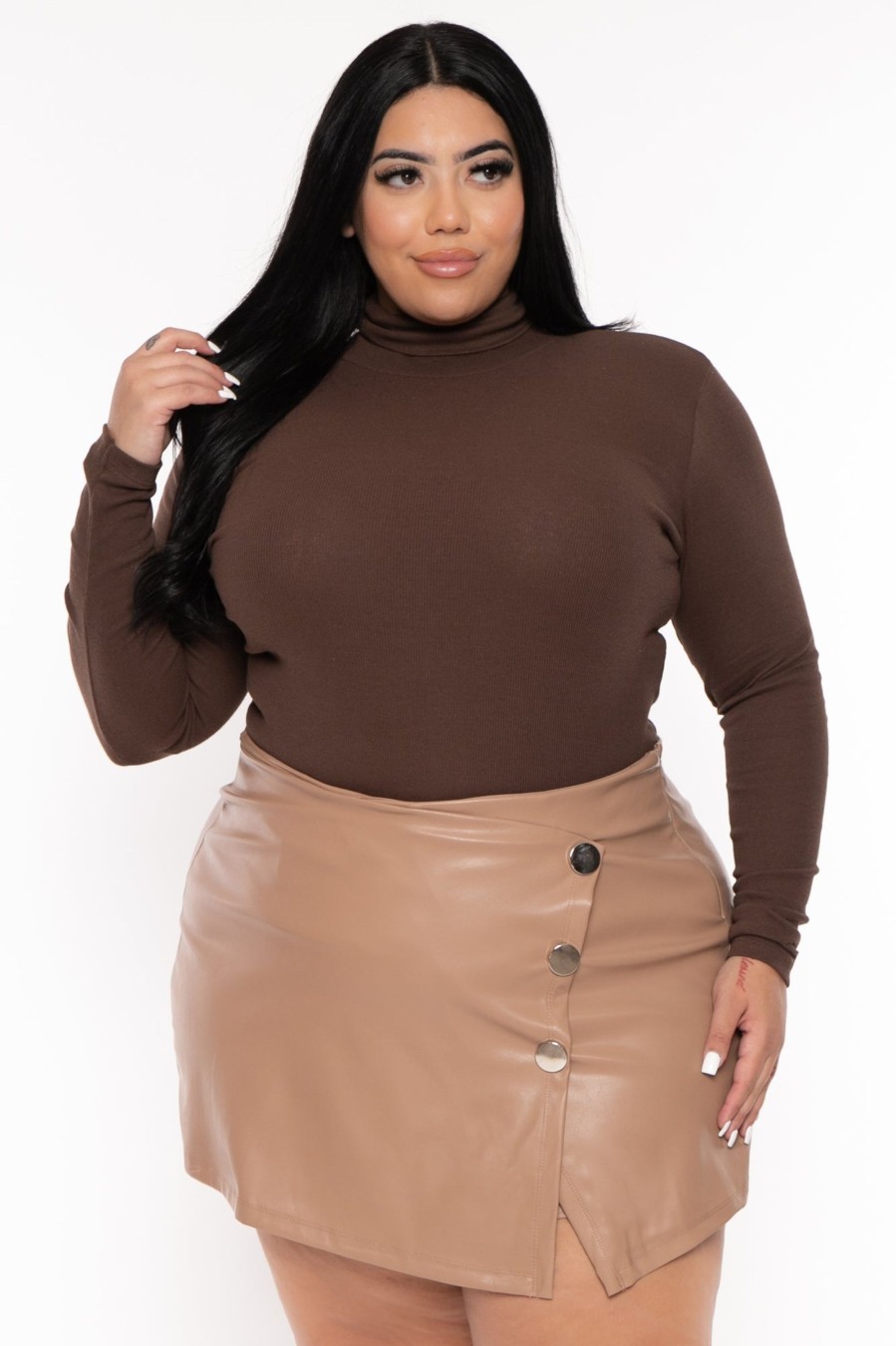 Bottoms FIRST LOVE | Plus Size Adriane Faux Leather Skort Mocha