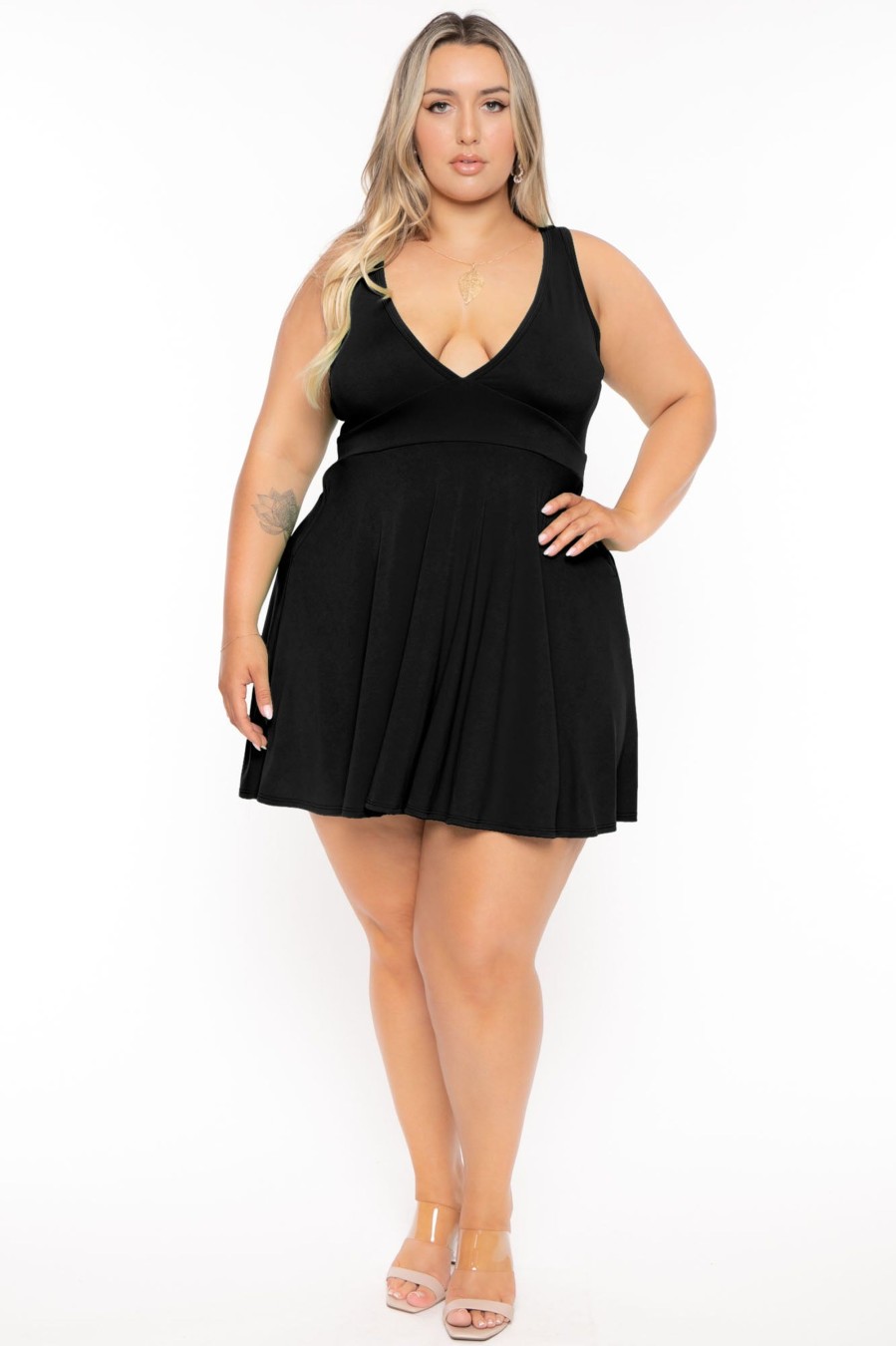 Little Black Styles Curvy Sense | Plus Size Jeanine Flare Dress Black