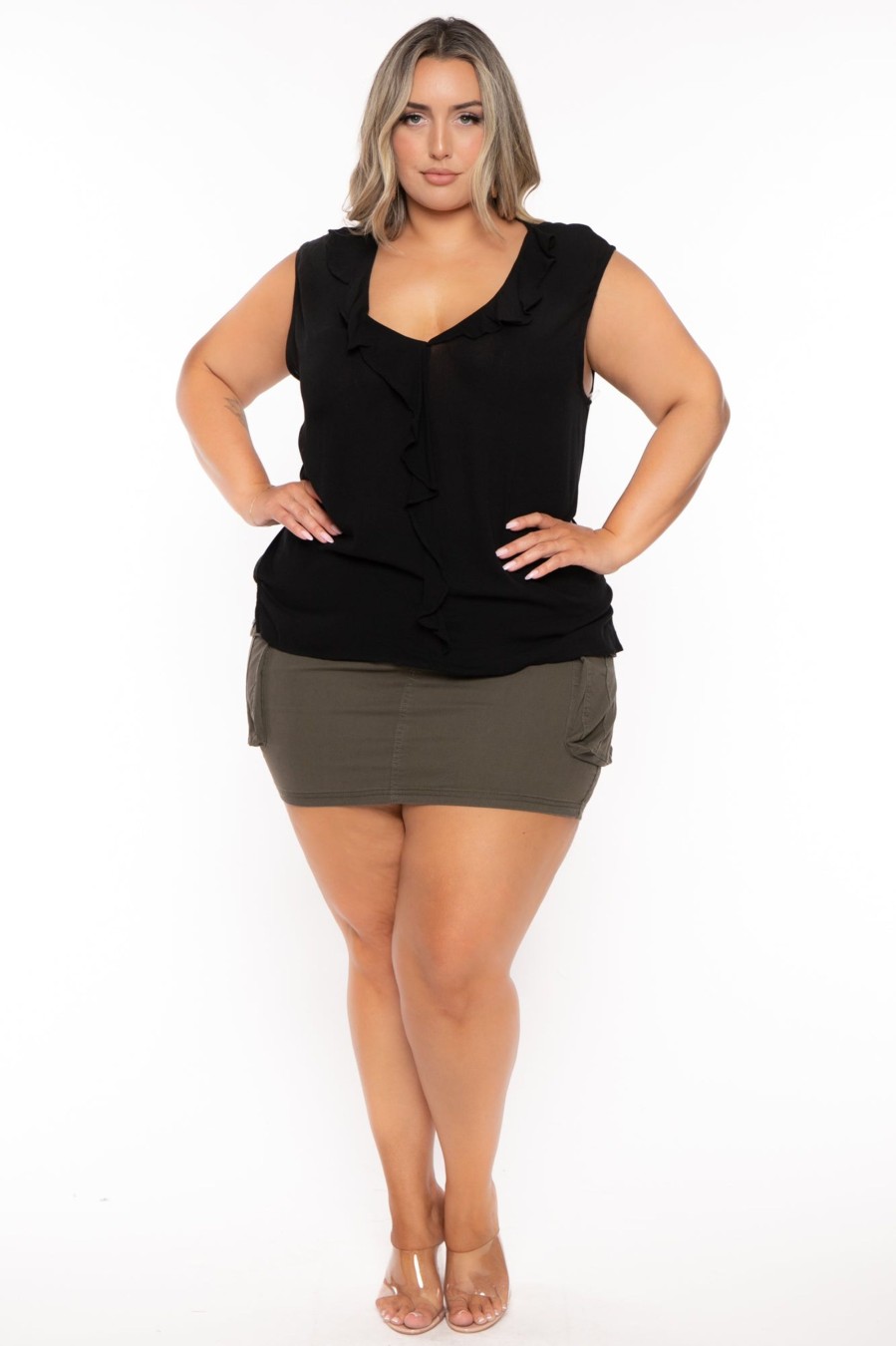 Little Black Styles CULTURE CODE | Plus Size Tori V-Neck Ruffle Tank Top Black